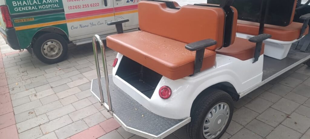 Golf car 1